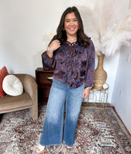 Load image into Gallery viewer, Cello Wide Leg Jeans

