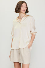 Load image into Gallery viewer, She’s a Classic Button-Up Blouse
