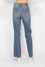 Load image into Gallery viewer, Judy Blue Tummy Control Raw Hem Jean
