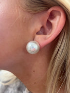 Grand Pearl Studs
