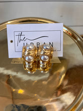Load image into Gallery viewer, Like A Rock Earrings
