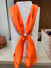 Load image into Gallery viewer, Pearl Scarf
