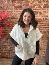Load image into Gallery viewer, Ingrid Quilted Vest
