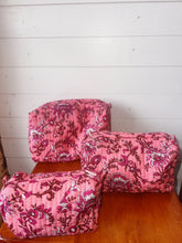 Load image into Gallery viewer, Medium Quilted Makeup Bag
