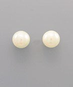 Julie Pearl Earrings