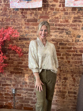 Load image into Gallery viewer, You Stole The Show Blouse

