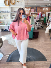 Load image into Gallery viewer, Lady Lady Top

