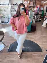 Load image into Gallery viewer, Lady Lady Top

