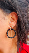 Load image into Gallery viewer, Thread Earrings
