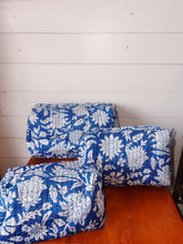 Load image into Gallery viewer, Medium Quilted Makeup Bag
