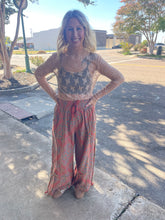 Load image into Gallery viewer, Mariska Pants
