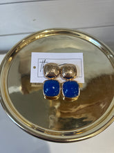 Load image into Gallery viewer, Large Birdie Earrings
