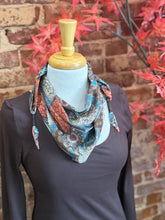 Load image into Gallery viewer, Maria Scarf

