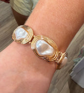 Baroque Pearl Bracelet