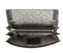 Load image into Gallery viewer, Eloise Crackled Leather Wallet

