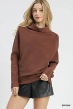 Load image into Gallery viewer, First Date Mock - Cowneck Sweater
