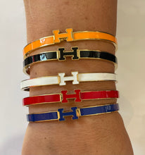 Load image into Gallery viewer, Small Hermet Bracelet
