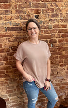 Load image into Gallery viewer, Mauve Ribbed Tee
