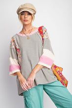 Load image into Gallery viewer, Hattie 3/4 Sleeved Top
