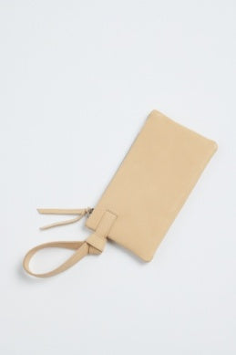 Rachel Wristlet: Sand