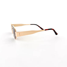 Load image into Gallery viewer, Pretty Simple Opal Oval Sunglases
