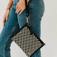 Load image into Gallery viewer, Pretty Simple Veda Woven Crossbody
