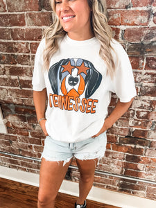 Smokey Graphic Tee