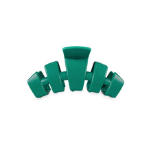 Load image into Gallery viewer, Fir Real Classic Clip Small
