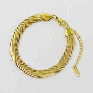 Style Staple Herringbone Chain